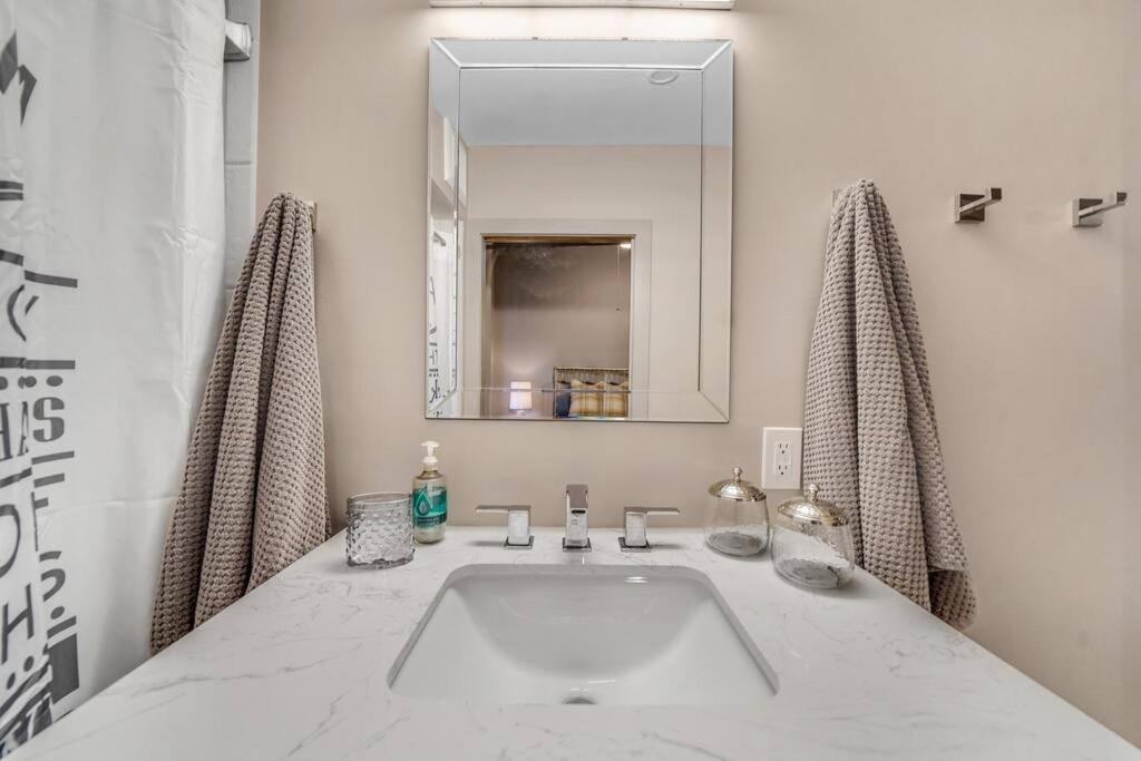 Luxury Apartment In Historic Carriage House Kennett Square Eksteriør billede